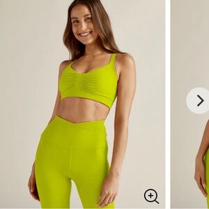 NWT Beyond Yoga Leggings